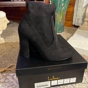 Lulu over the knee black boots/ style: So much Yes